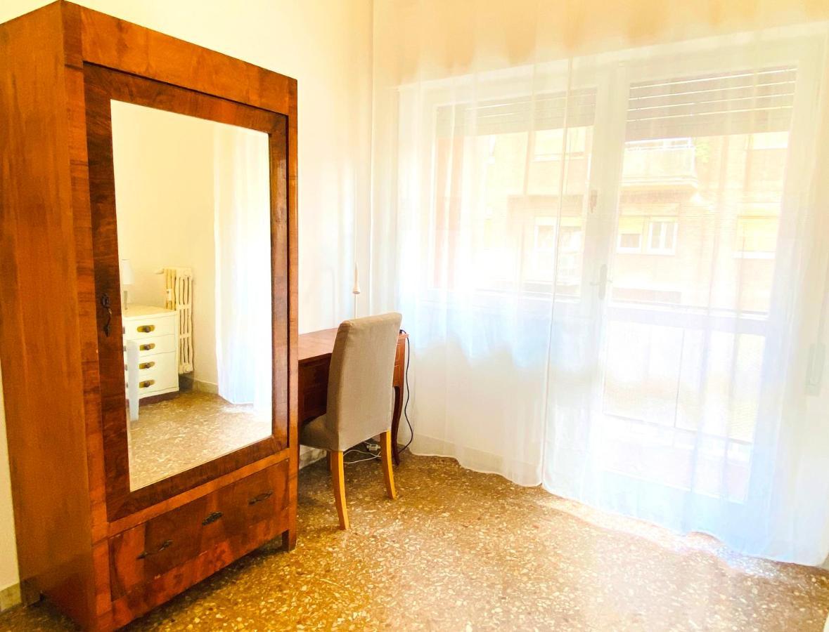 Trastevere For You... 3 Bedrooms Apartment Roma Exterior foto